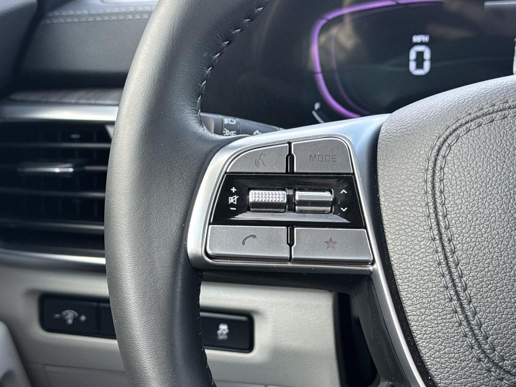 used 2024 Kia Telluride car, priced at $41,999