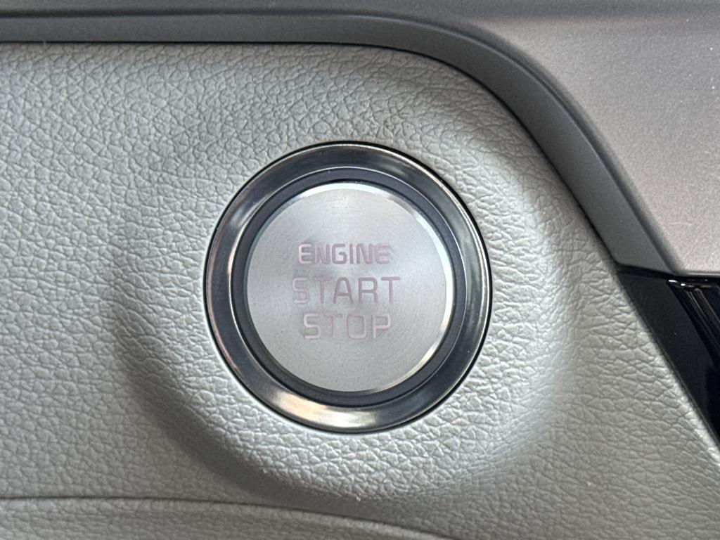 used 2024 Kia Telluride car, priced at $41,999