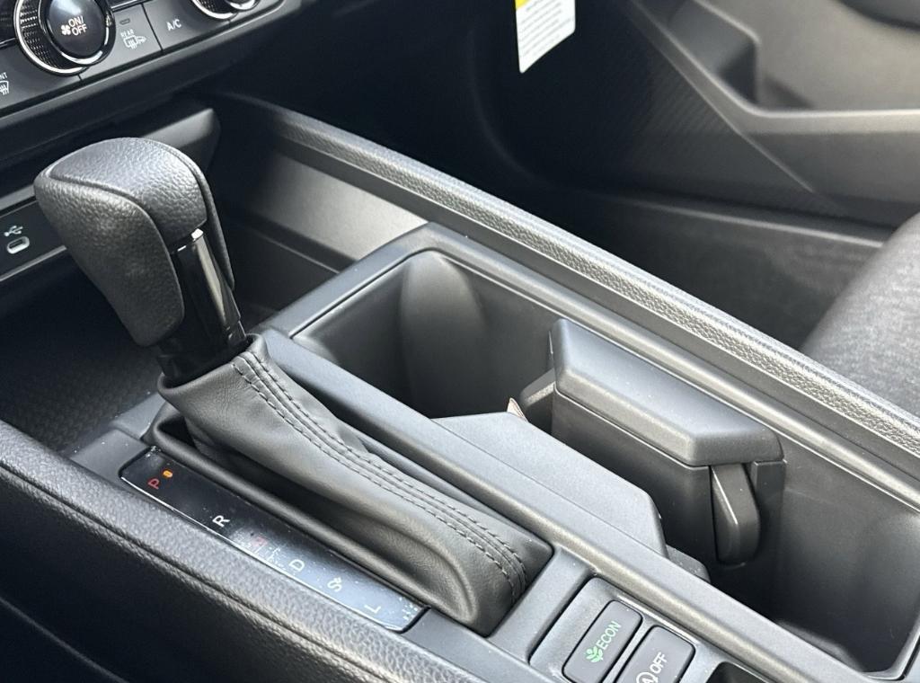 new 2025 Honda Accord car, priced at $31,046