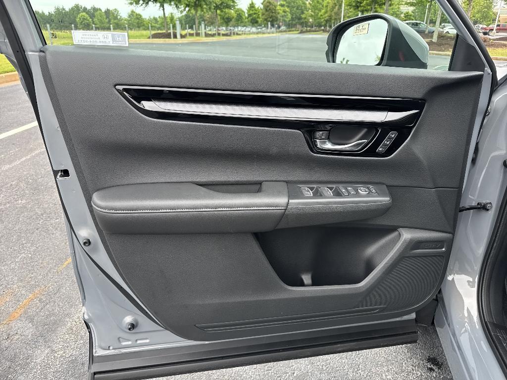 new 2025 Honda CR-V car, priced at $37,161