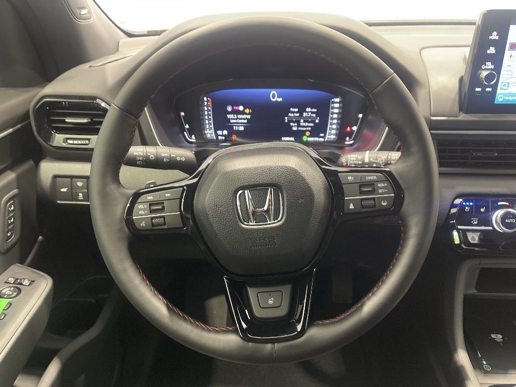 new 2025 Honda Pilot car, priced at $56,485