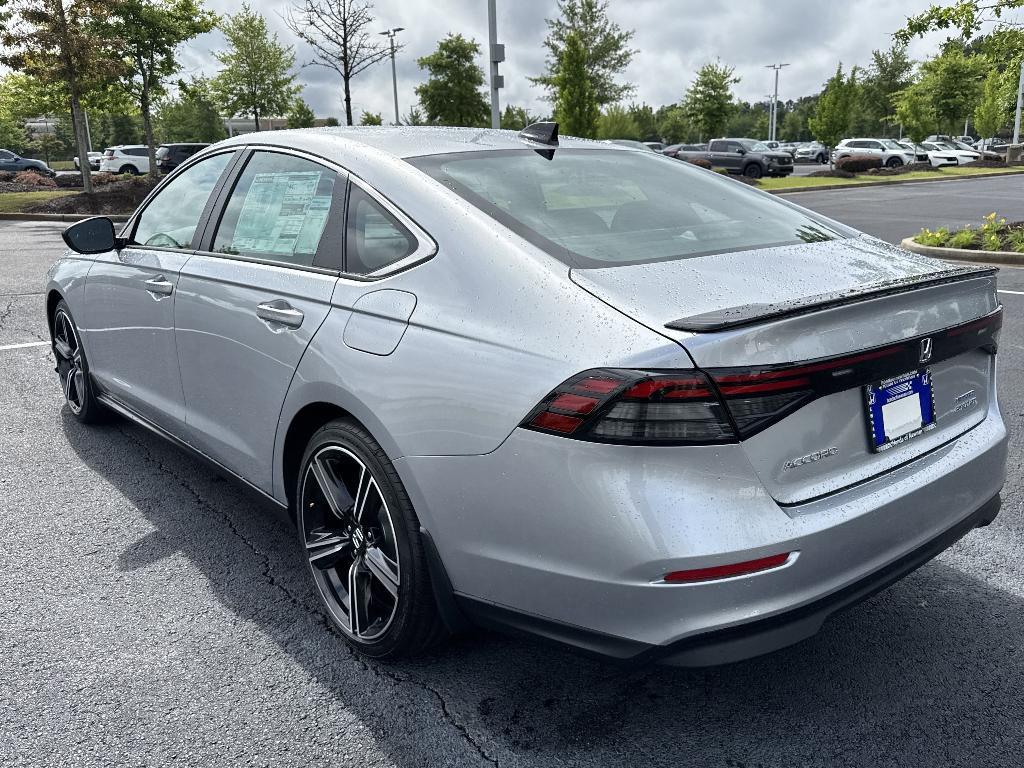 new 2025 Honda Accord Hybrid car, priced at $33,107