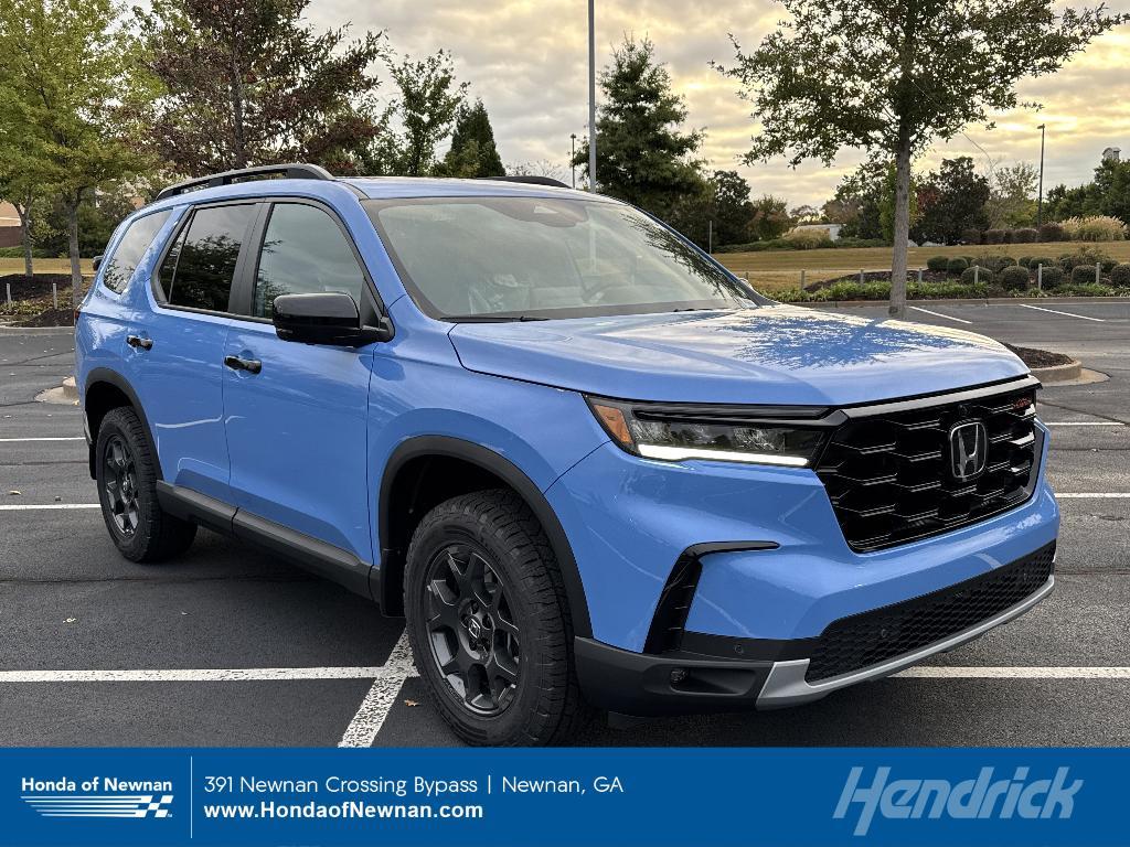 new 2025 Honda Pilot car, priced at $48,346