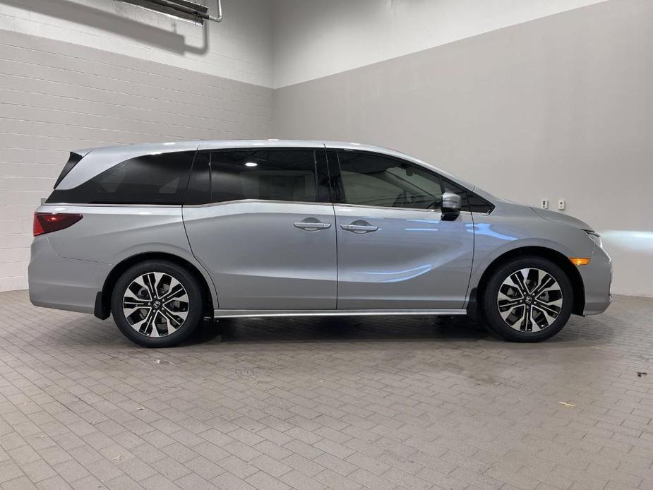 new 2025 Honda Odyssey car, priced at $52,275