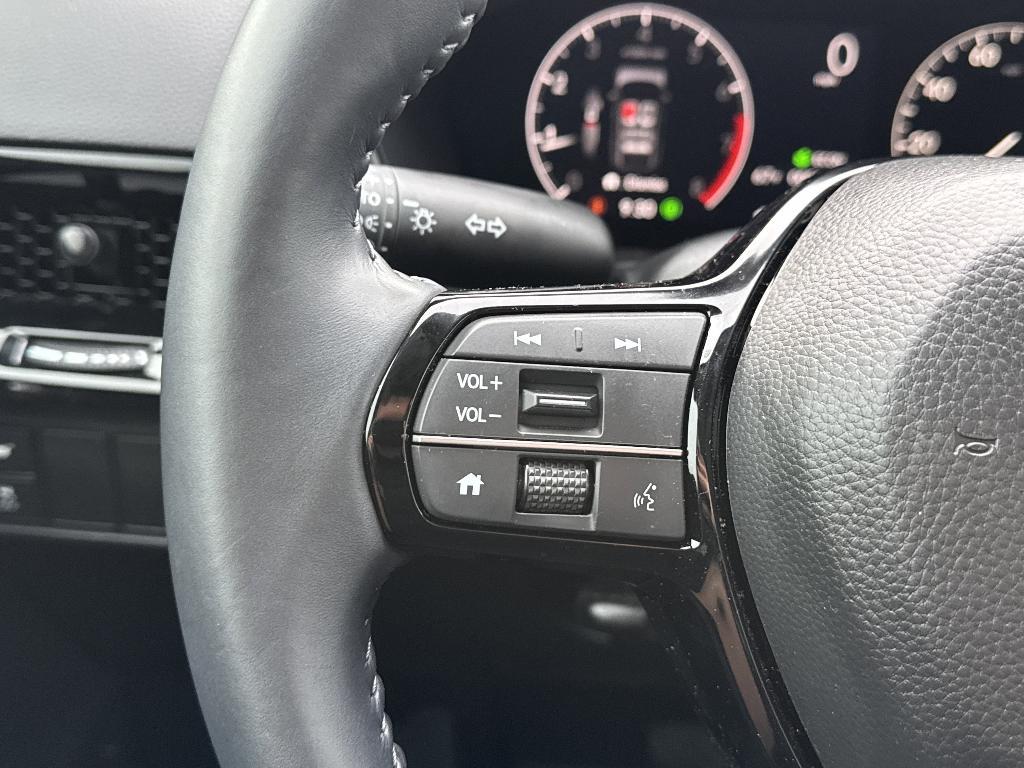 used 2025 Honda CR-V car, priced at $34,760