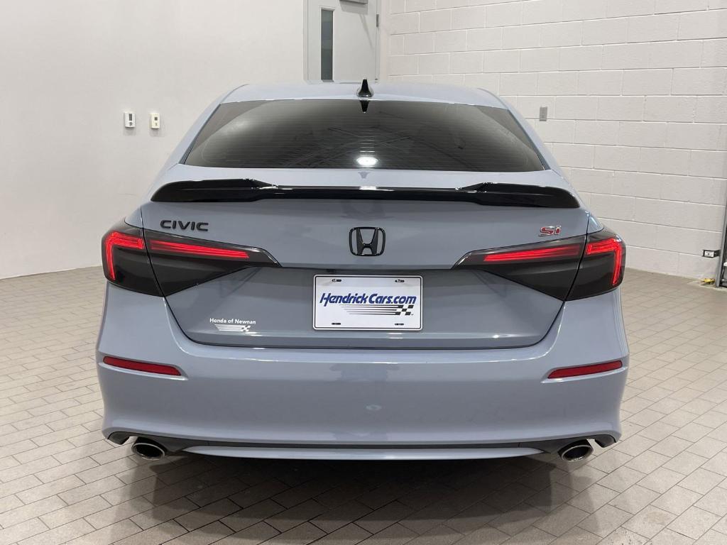 used 2022 Honda Civic Si car, priced at $27,985