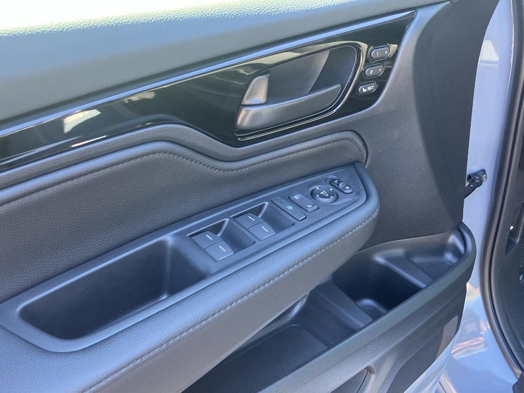 new 2026 Honda Odyssey car, priced at $47,467