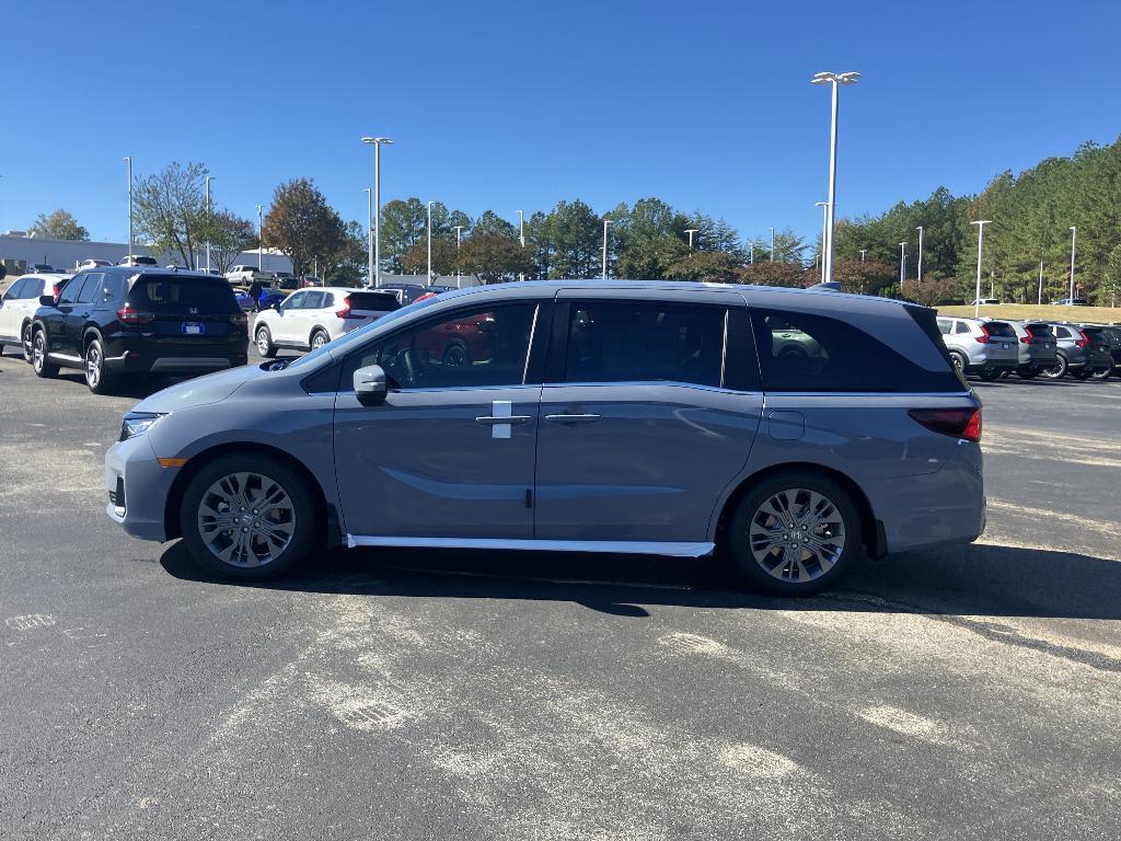 new 2026 Honda Odyssey car, priced at $47,467