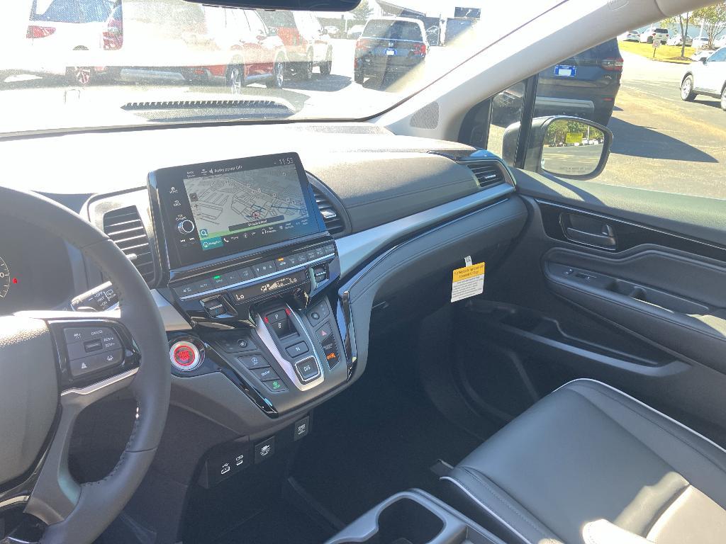 new 2026 Honda Odyssey car, priced at $47,467