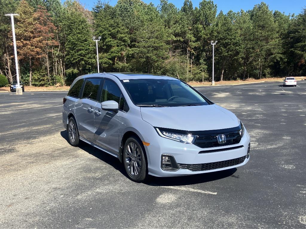 new 2026 Honda Odyssey car, priced at $47,467