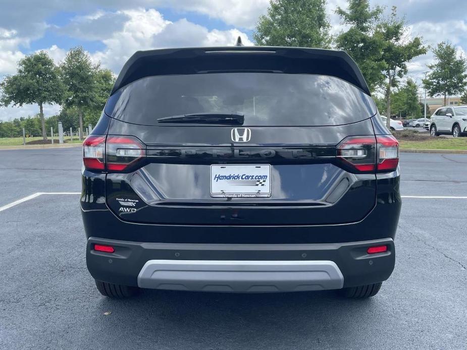 new 2025 Honda Pilot car, priced at $45,528