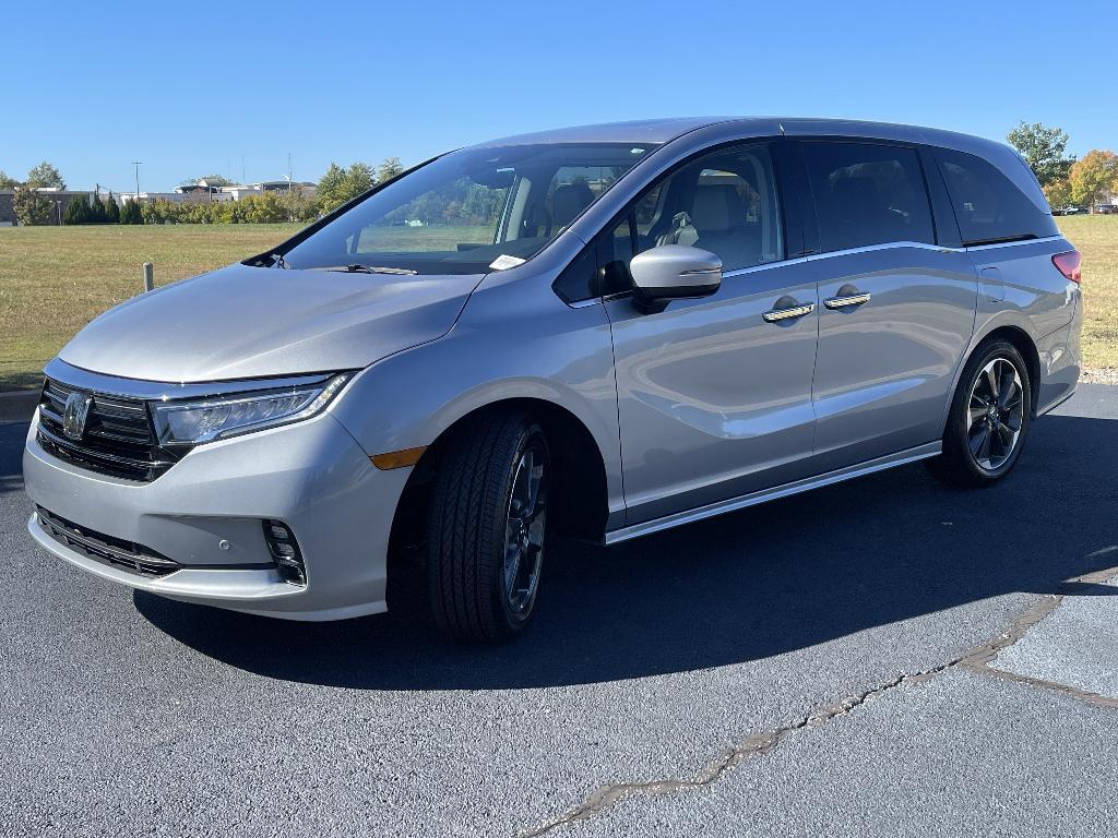 used 2023 Honda Odyssey car, priced at $44,897
