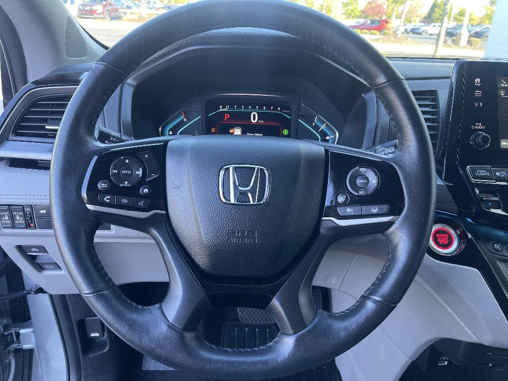 used 2023 Honda Odyssey car, priced at $44,897