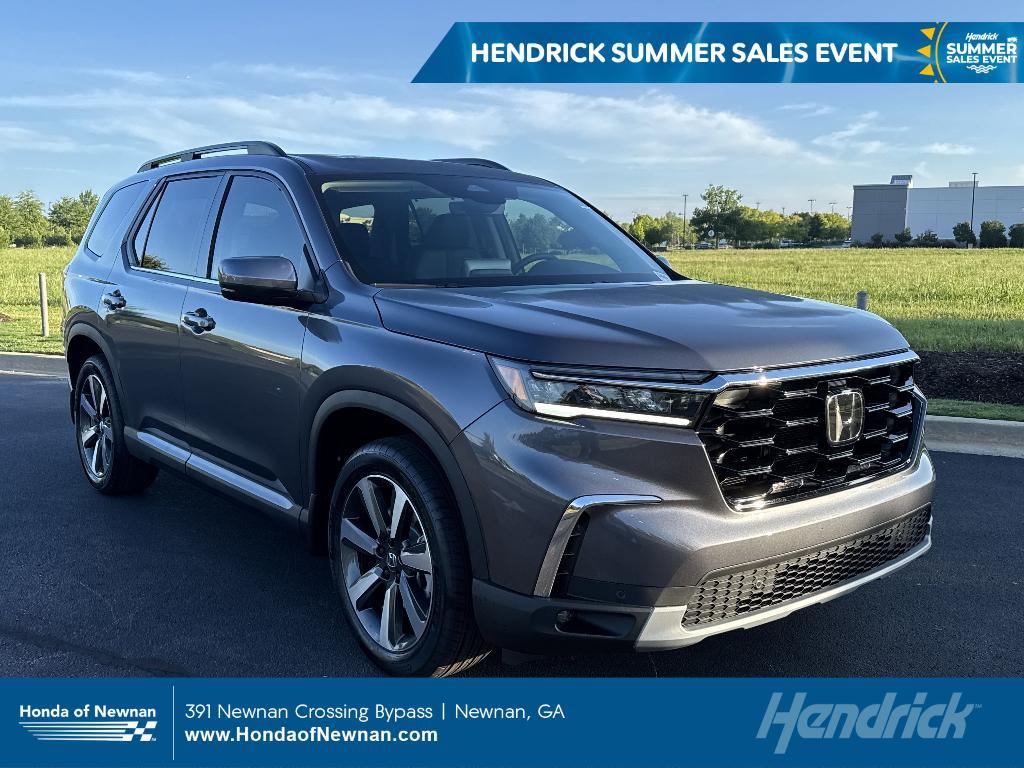 new 2025 Honda Pilot car, priced at $46,018