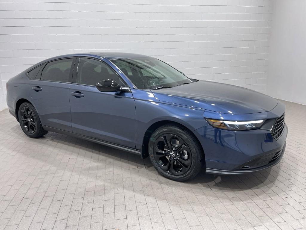 new 2025 Honda Accord car, priced at $31,655