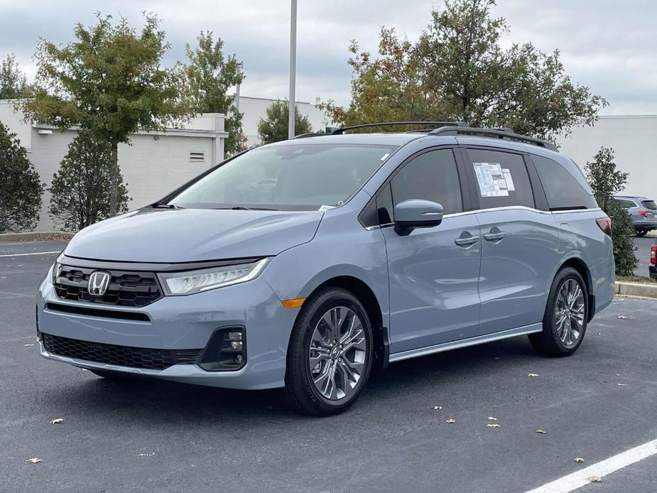 new 2025 Honda Odyssey car, priced at $47,542