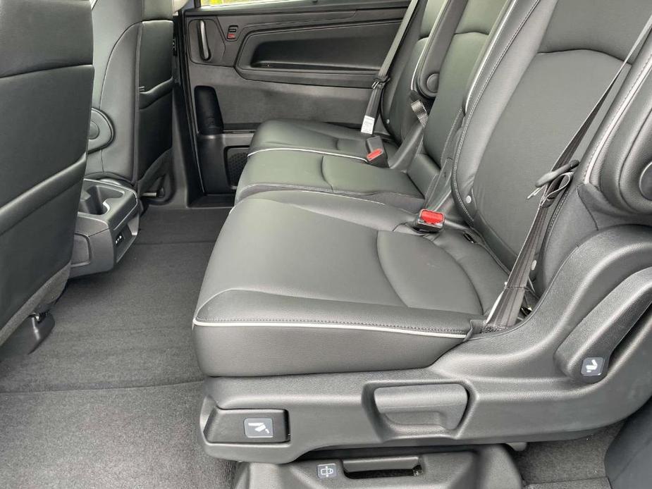 new 2025 Honda Odyssey car, priced at $47,542