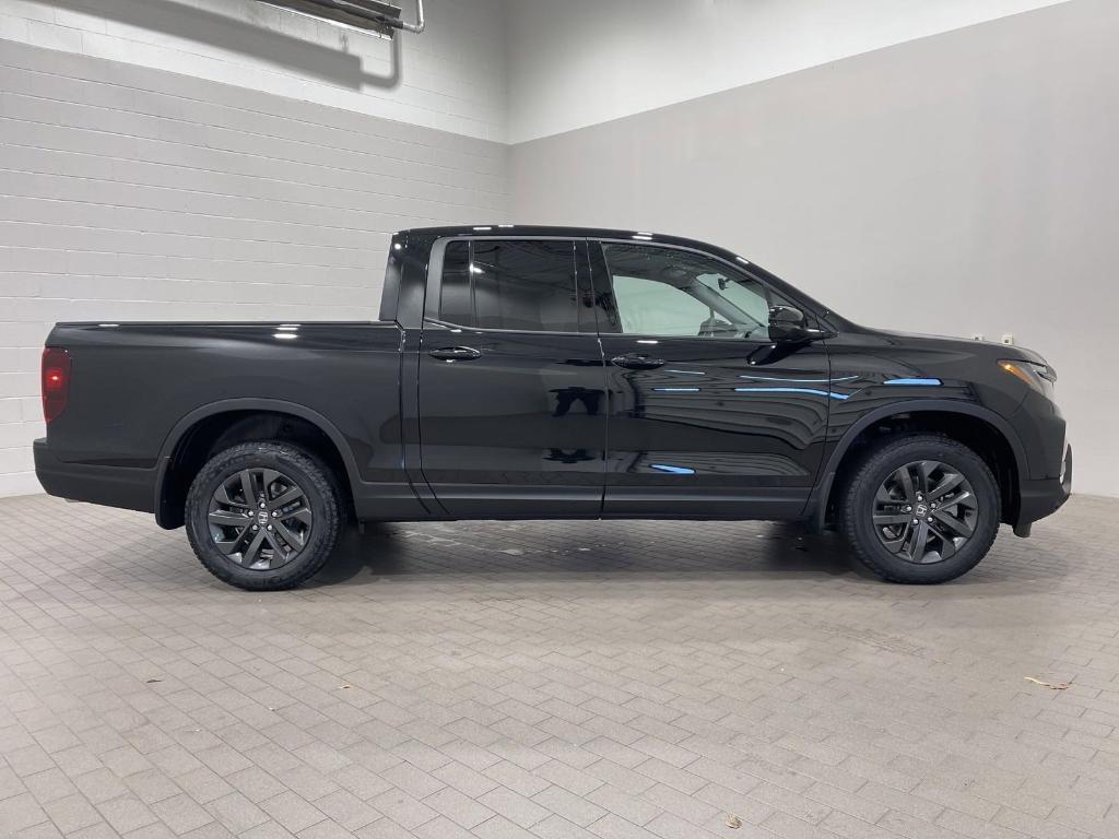 new 2025 Honda Ridgeline car, priced at $39,814