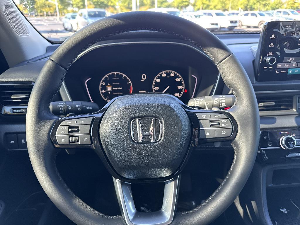 new 2025 Honda Pilot car, priced at $42,986