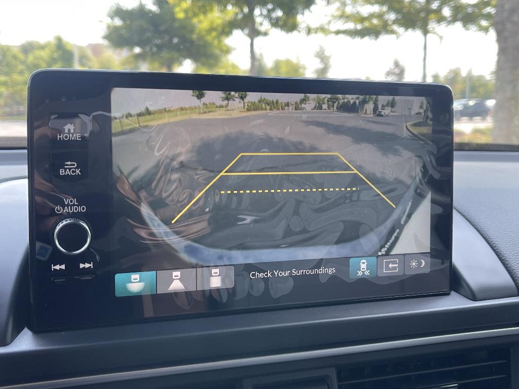 new 2025 Honda Pilot car, priced at $48,106