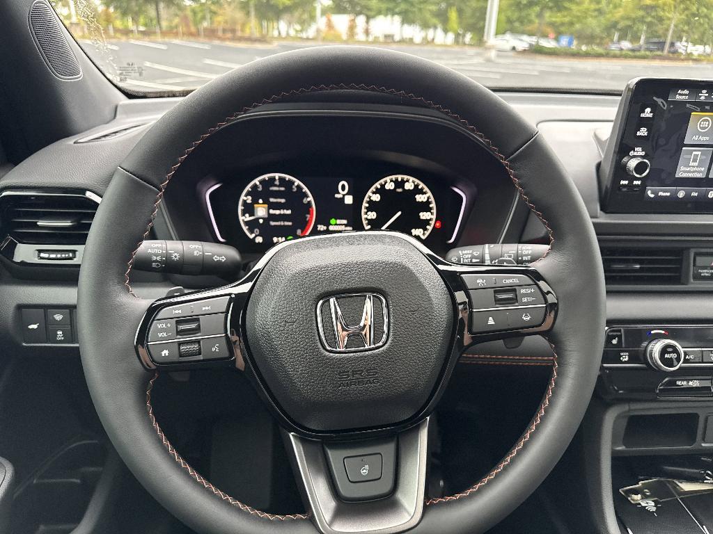 new 2025 Honda Pilot car, priced at $47,918