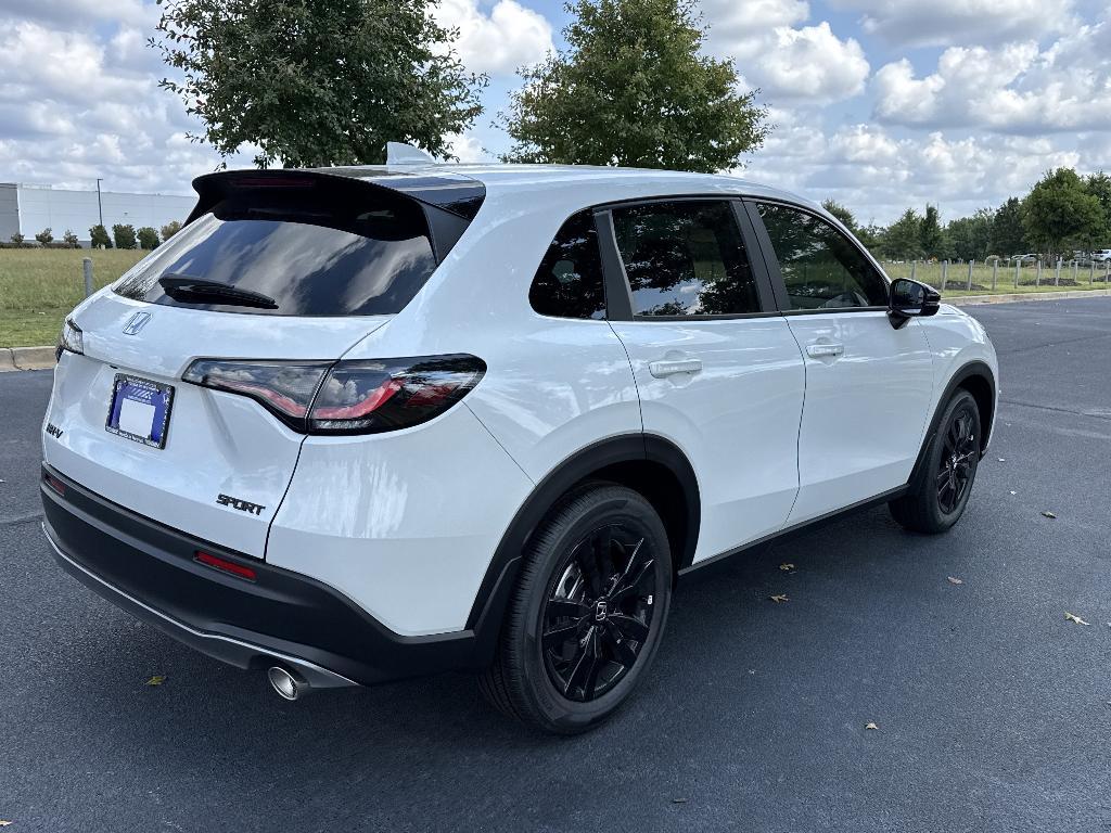 new 2026 Honda HR-V car, priced at $28,626