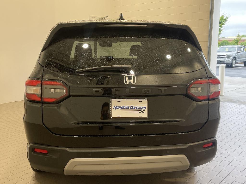 used 2024 Honda Pilot car, priced at $43,539