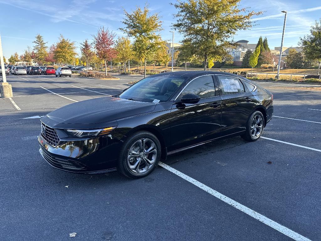 new 2025 Honda Accord Hybrid car, priced at $36,135