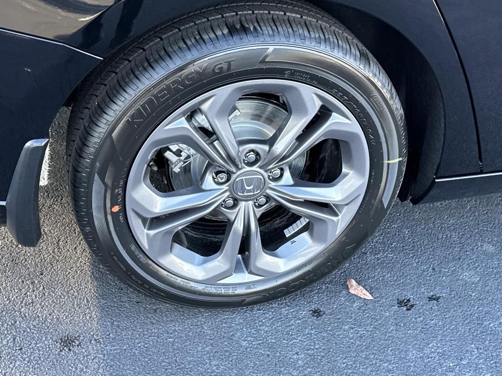 new 2025 Honda Accord Hybrid car, priced at $36,135