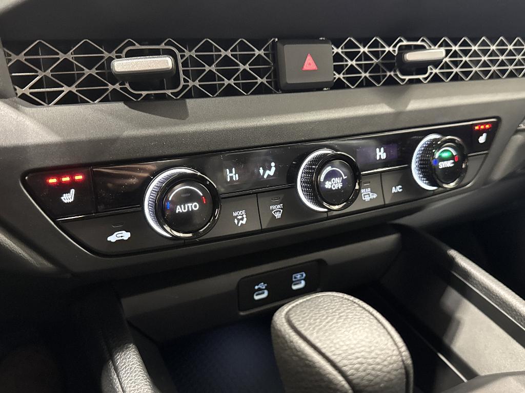 new 2025 Honda Accord car, priced at $30,358