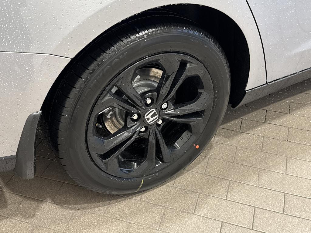 new 2025 Honda Accord car, priced at $30,358