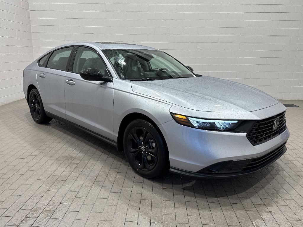 new 2025 Honda Accord car, priced at $30,358
