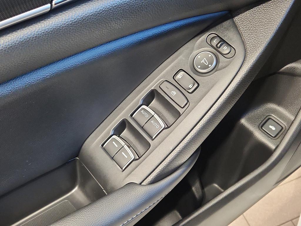 used 2022 Honda Accord Hybrid car, priced at $27,975