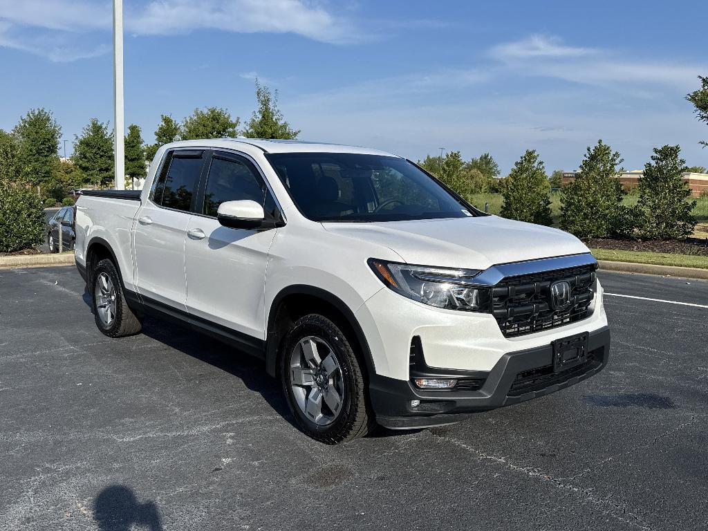 used 2024 Honda Ridgeline car, priced at $39,527