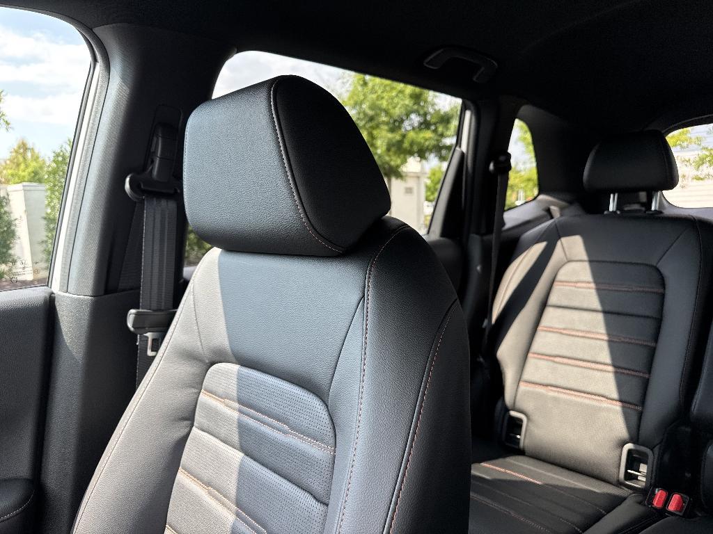 new 2026 Honda CR-V Hybrid car, priced at $38,806