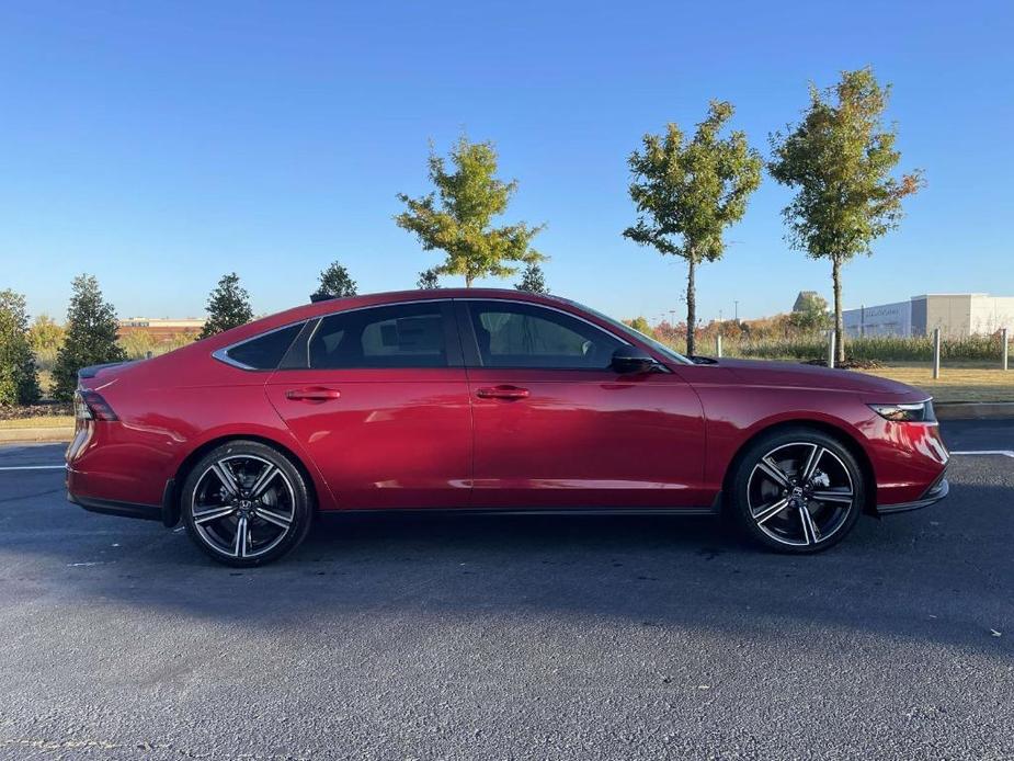 new 2025 Honda Accord Hybrid car, priced at $35,205