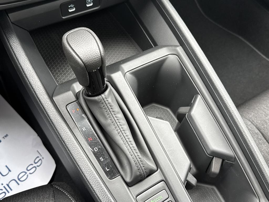 new 2025 Honda Accord car, priced at $31,046