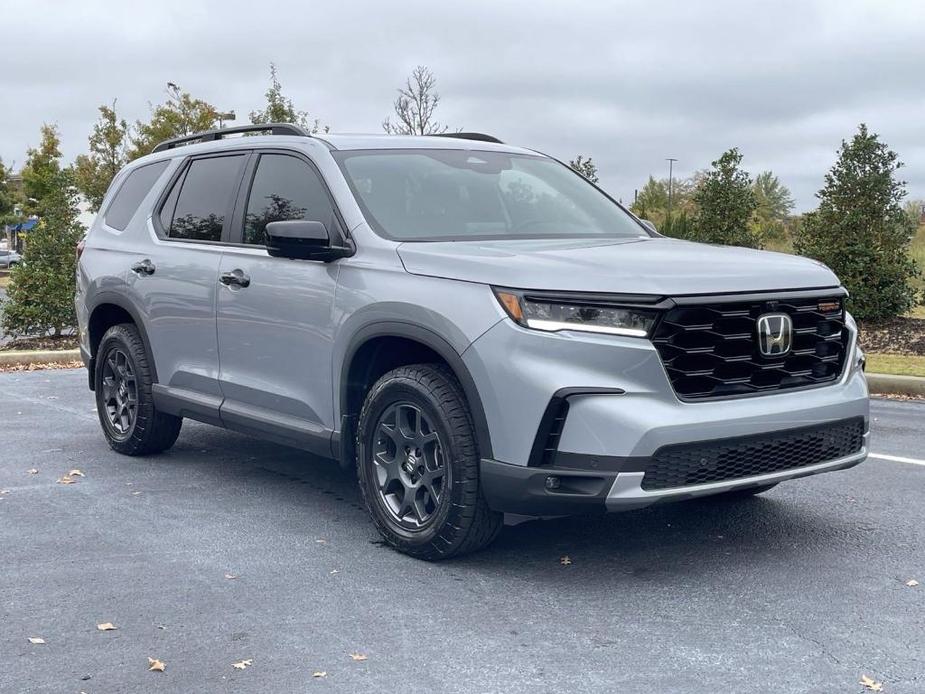 used 2024 Honda Pilot car, priced at $47,110