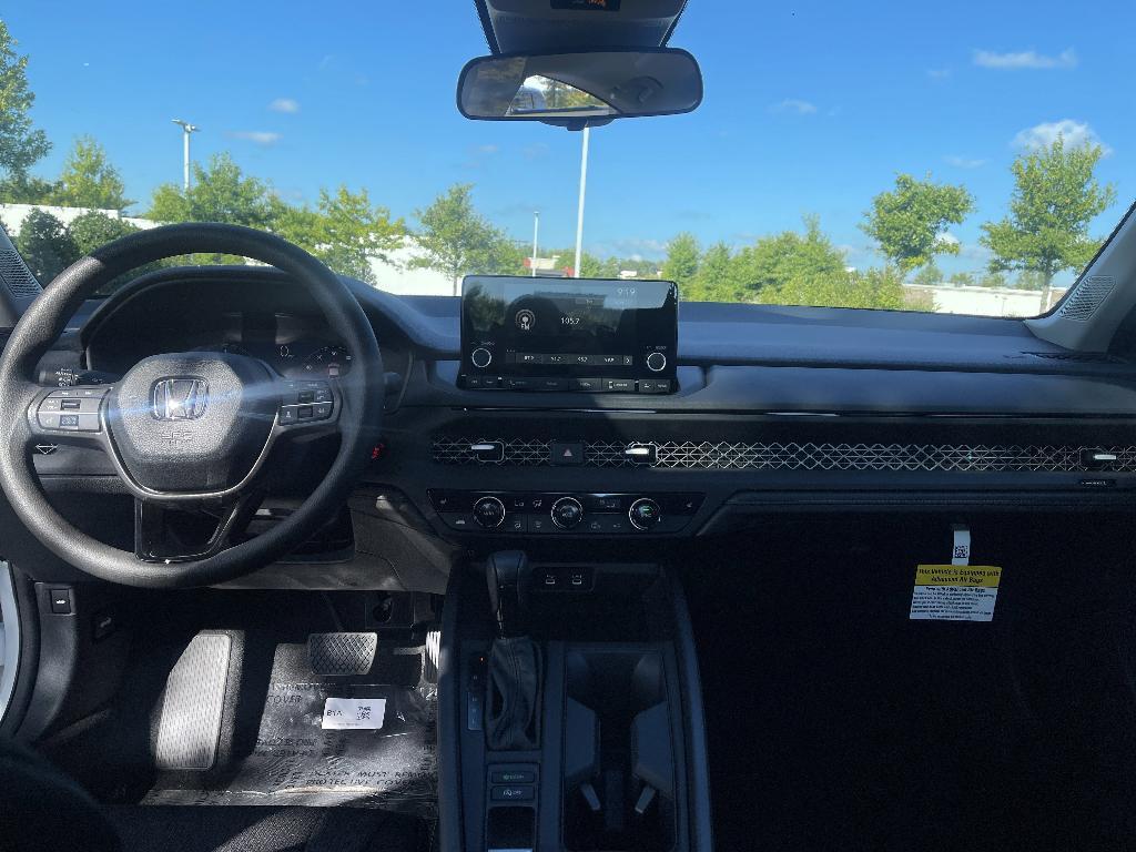 new 2025 Honda Accord car, priced at $30,793