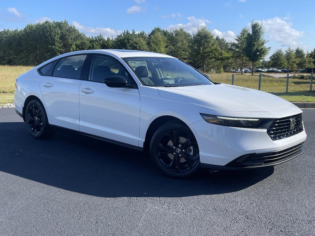 new 2025 Honda Accord car, priced at $30,793
