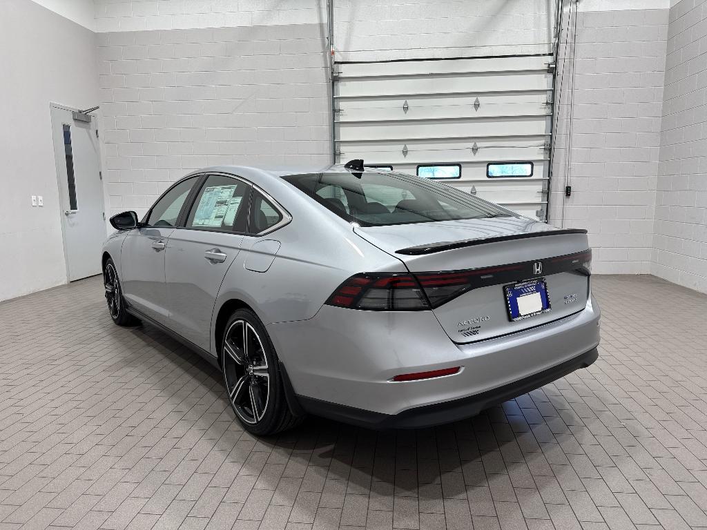 new 2025 Honda Accord Hybrid car, priced at $33,107