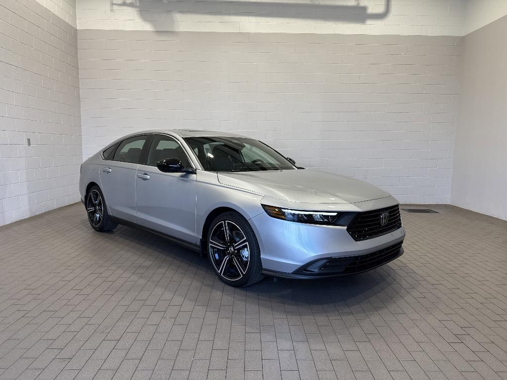 new 2025 Honda Accord Hybrid car, priced at $33,107