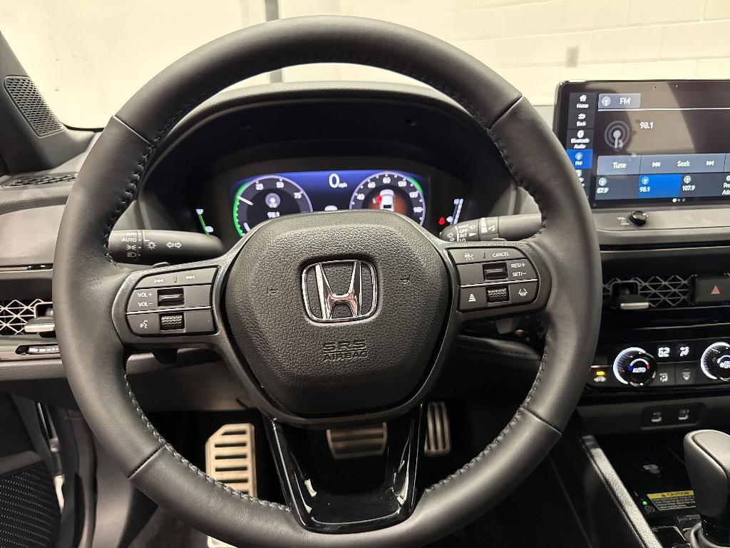 new 2025 Honda Accord Hybrid car, priced at $33,107