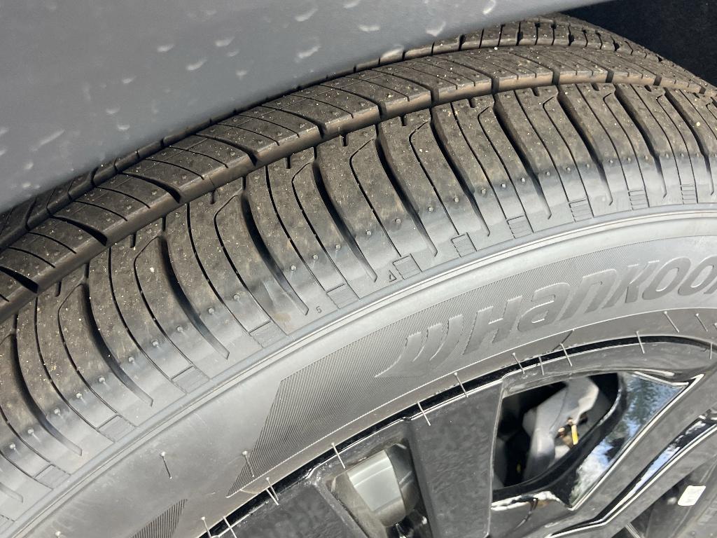 new 2026 Honda HR-V car, priced at $28,679