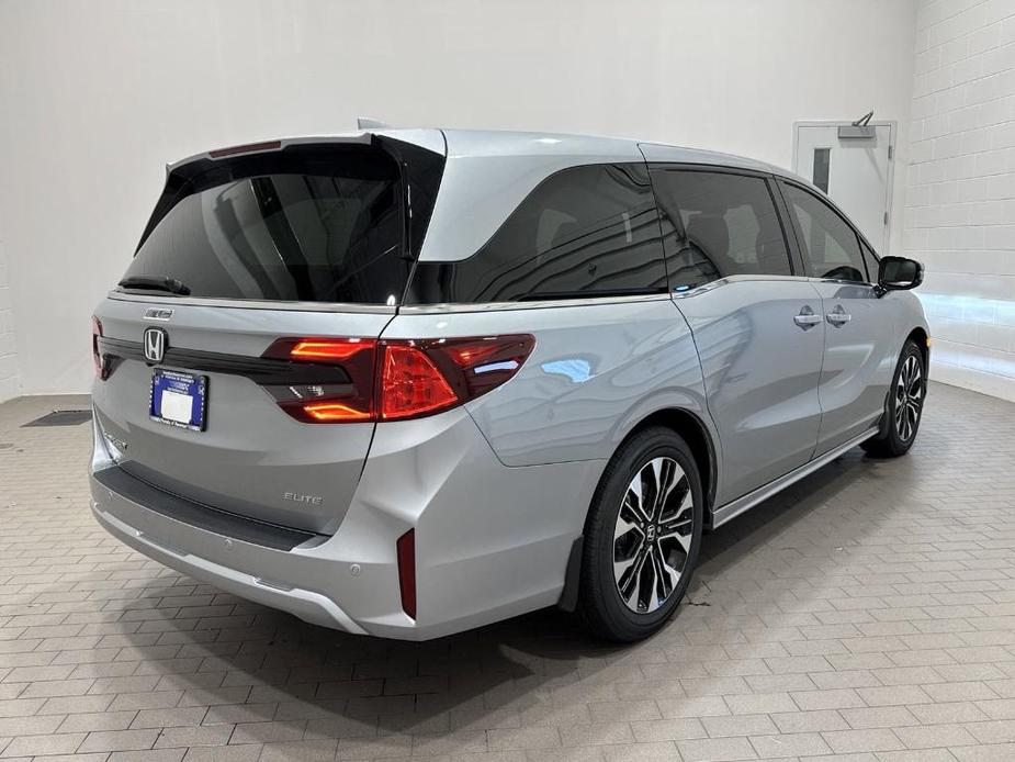 new 2025 Honda Odyssey car, priced at $52,275