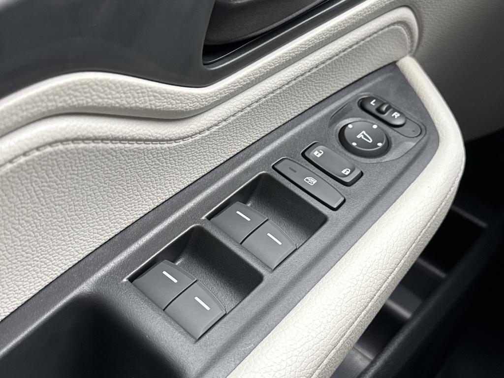 new 2026 Honda Odyssey car, priced at $43,090