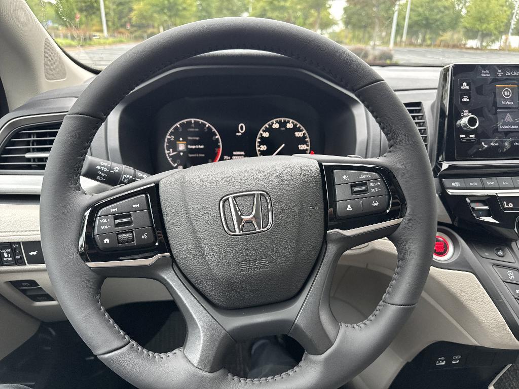 new 2026 Honda Odyssey car, priced at $43,090