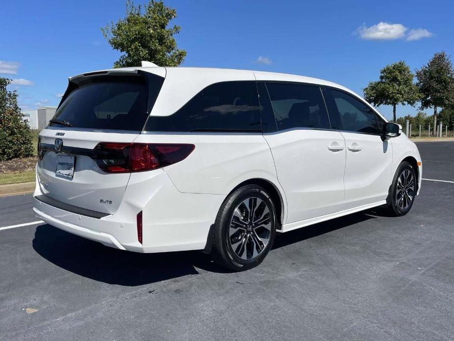 new 2025 Honda Odyssey car, priced at $52,730