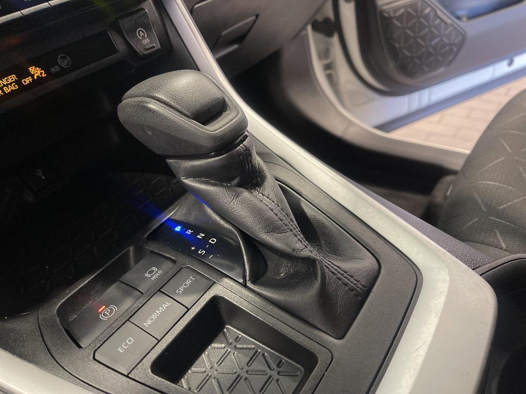 used 2021 Toyota RAV4 car, priced at $25,657