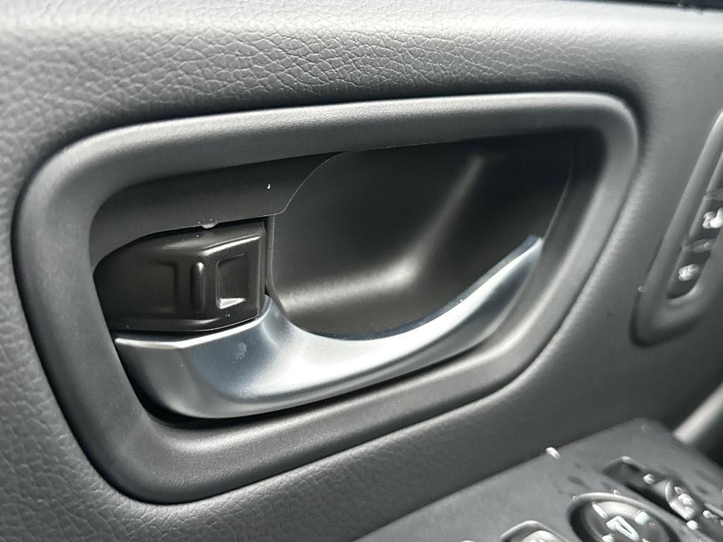 new 2025 Honda Pilot car, priced at $42,363